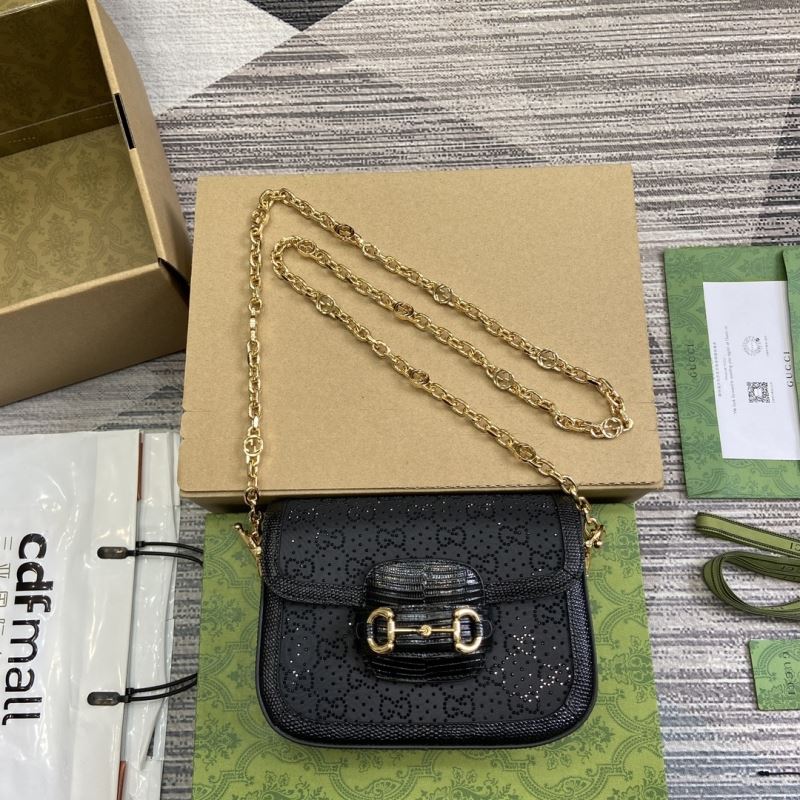 Gvc*1 horsebit bags